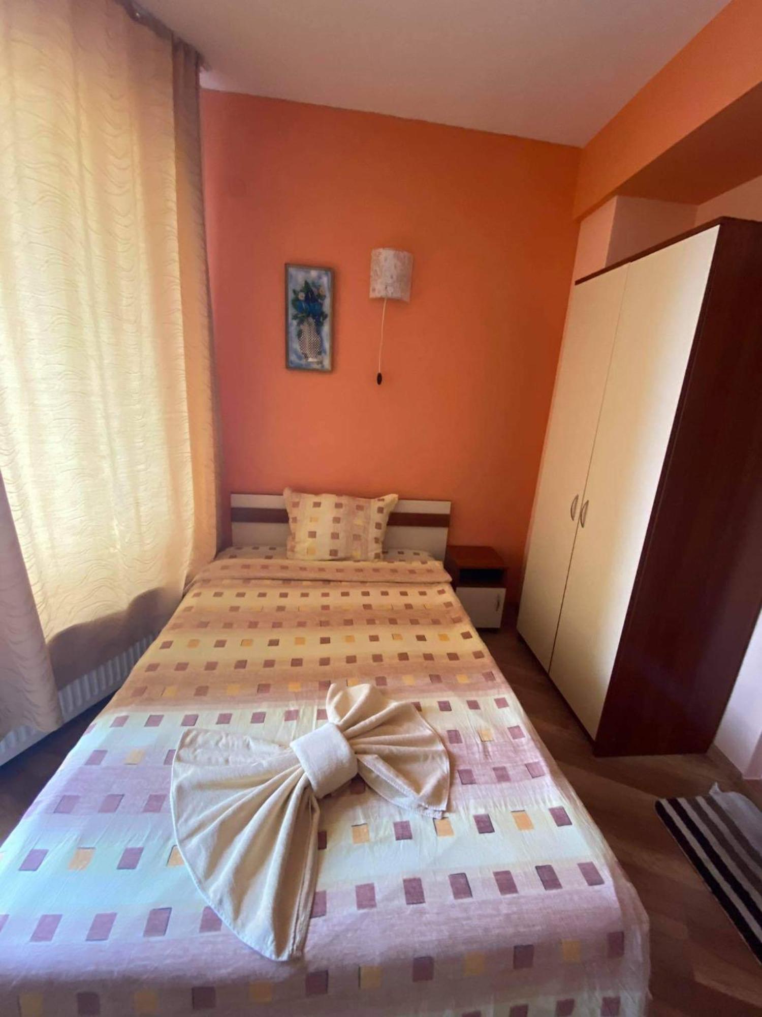 Guest House Kostovi Китен Номер фото