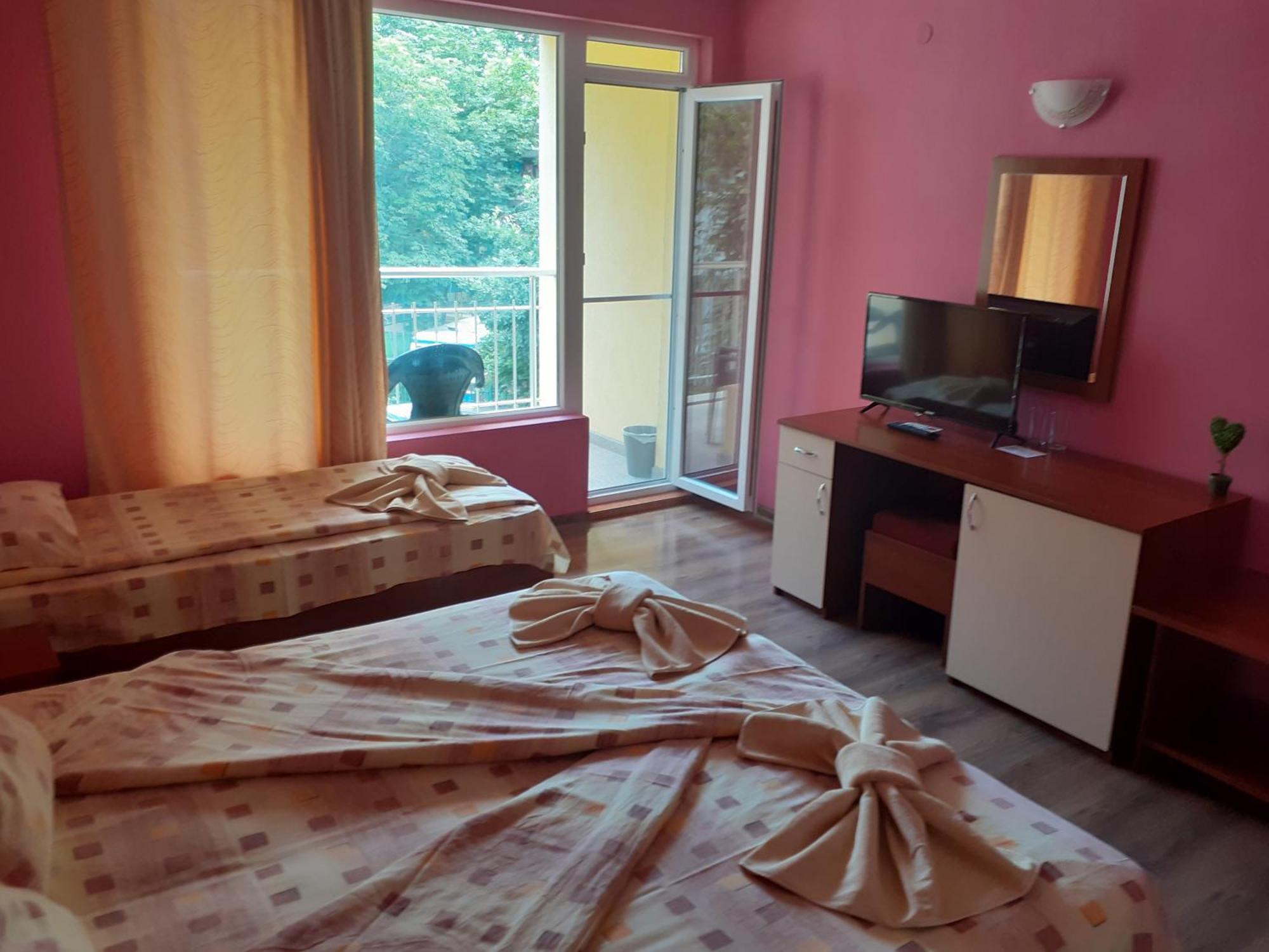 Guest House Kostovi Китен Номер фото