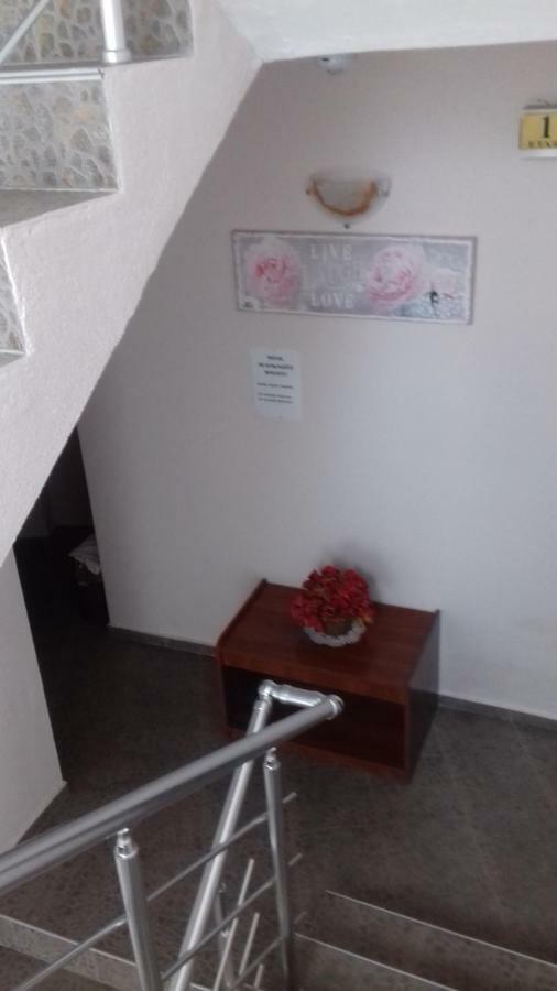 Guest House Kostovi Китен Экстерьер фото